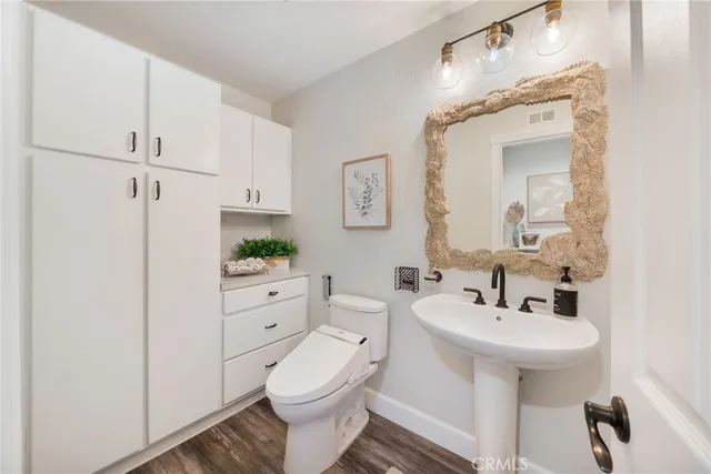 $3,080,000 | 26 Windflower, Irvine, CA 92603