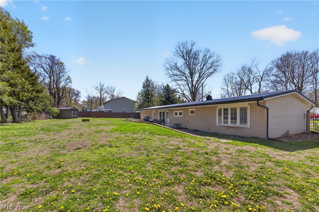 7439 Rockingham Road Mentor, OH 44060 - Photo 14 of 45