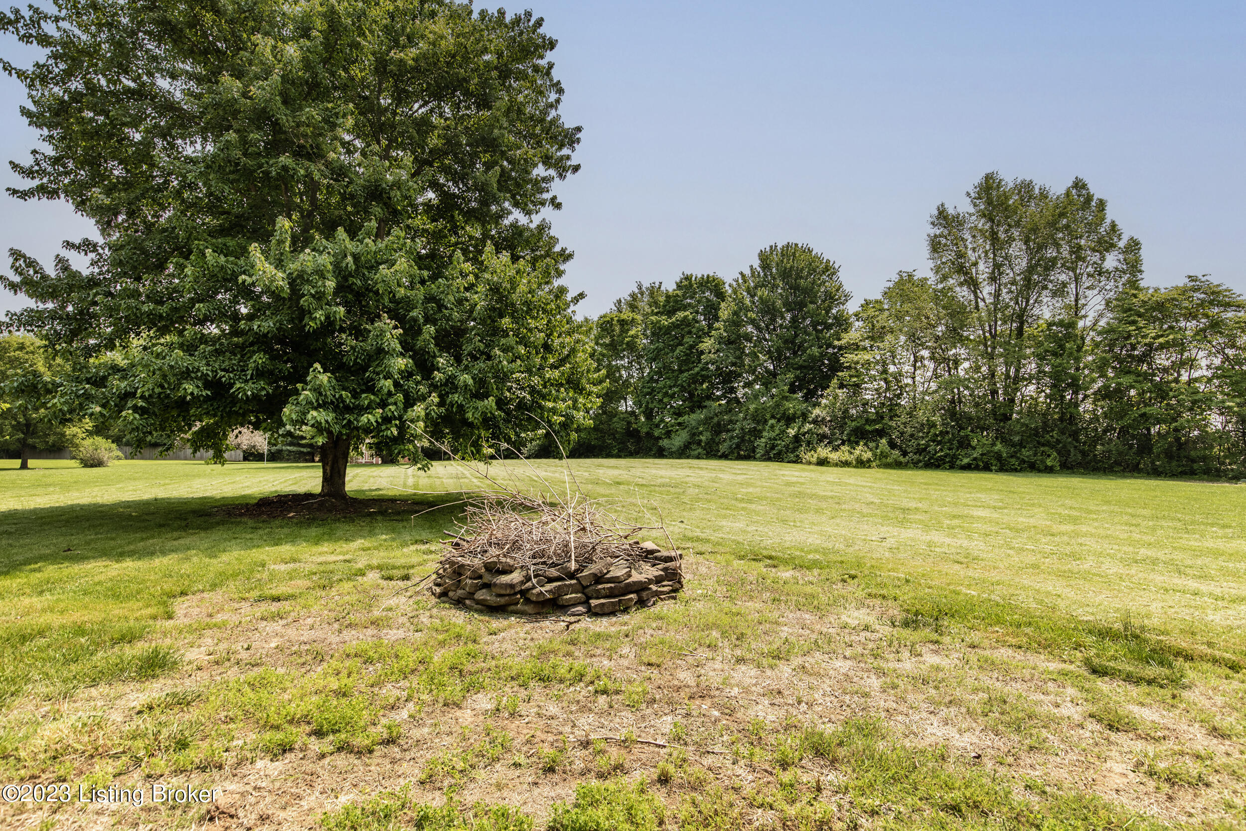 5014 Fox Run Road Buckner, KY 40010 - Photo 60 of 60 17-rear yard