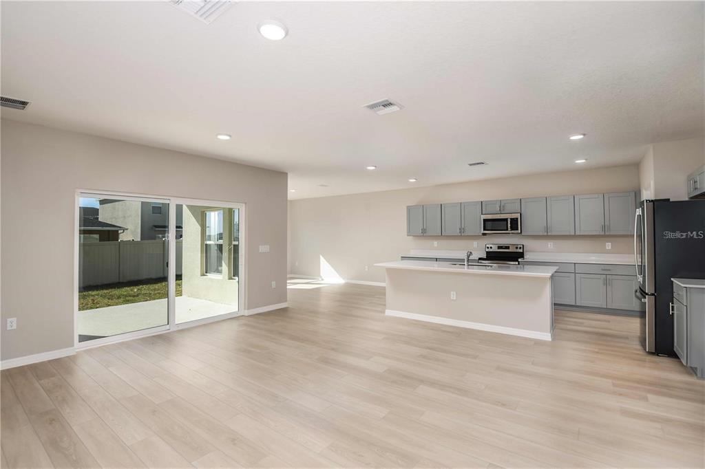 12831 Canter Call Road Lithia, FL 33547 - Photo 5 of 38