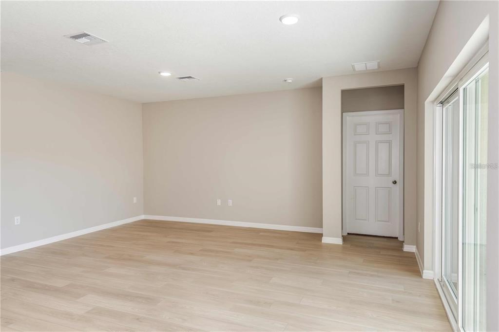 12831 Canter Call Road Lithia, FL 33547 - Photo 6 of 38