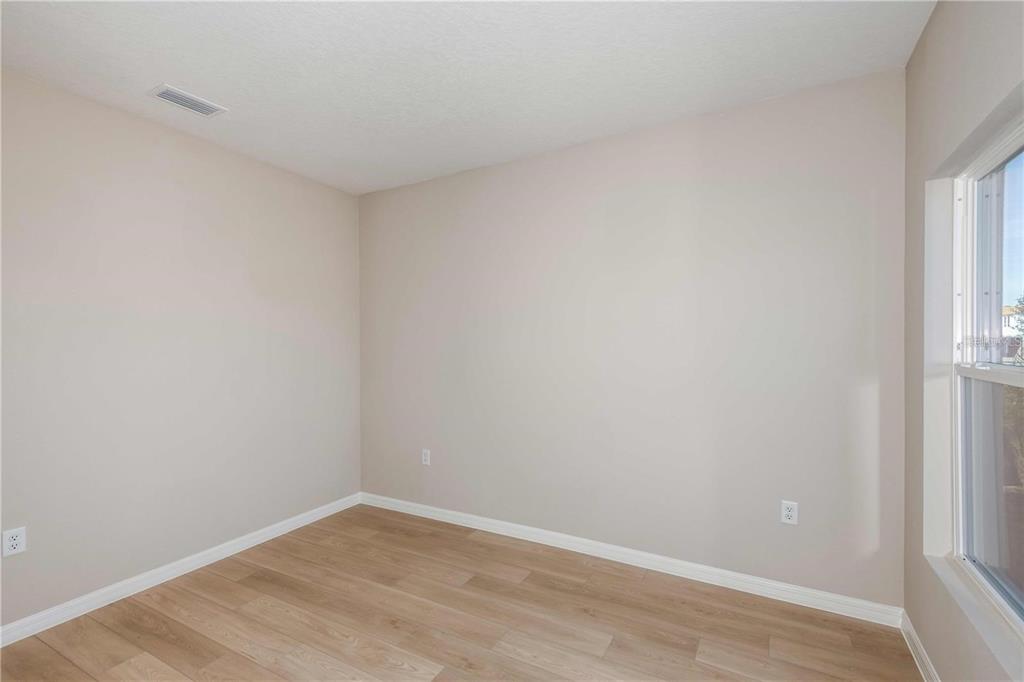 12831 Canter Call Road Lithia, FL 33547 - Photo 10 of 38