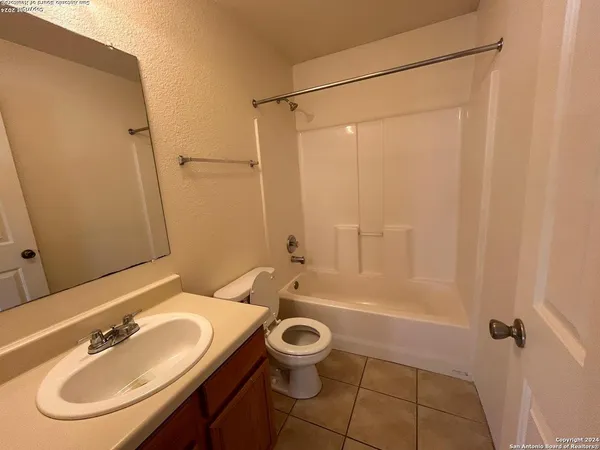 $1,225 | 14543 Clovelly Wood, San Antonio, TX 78233