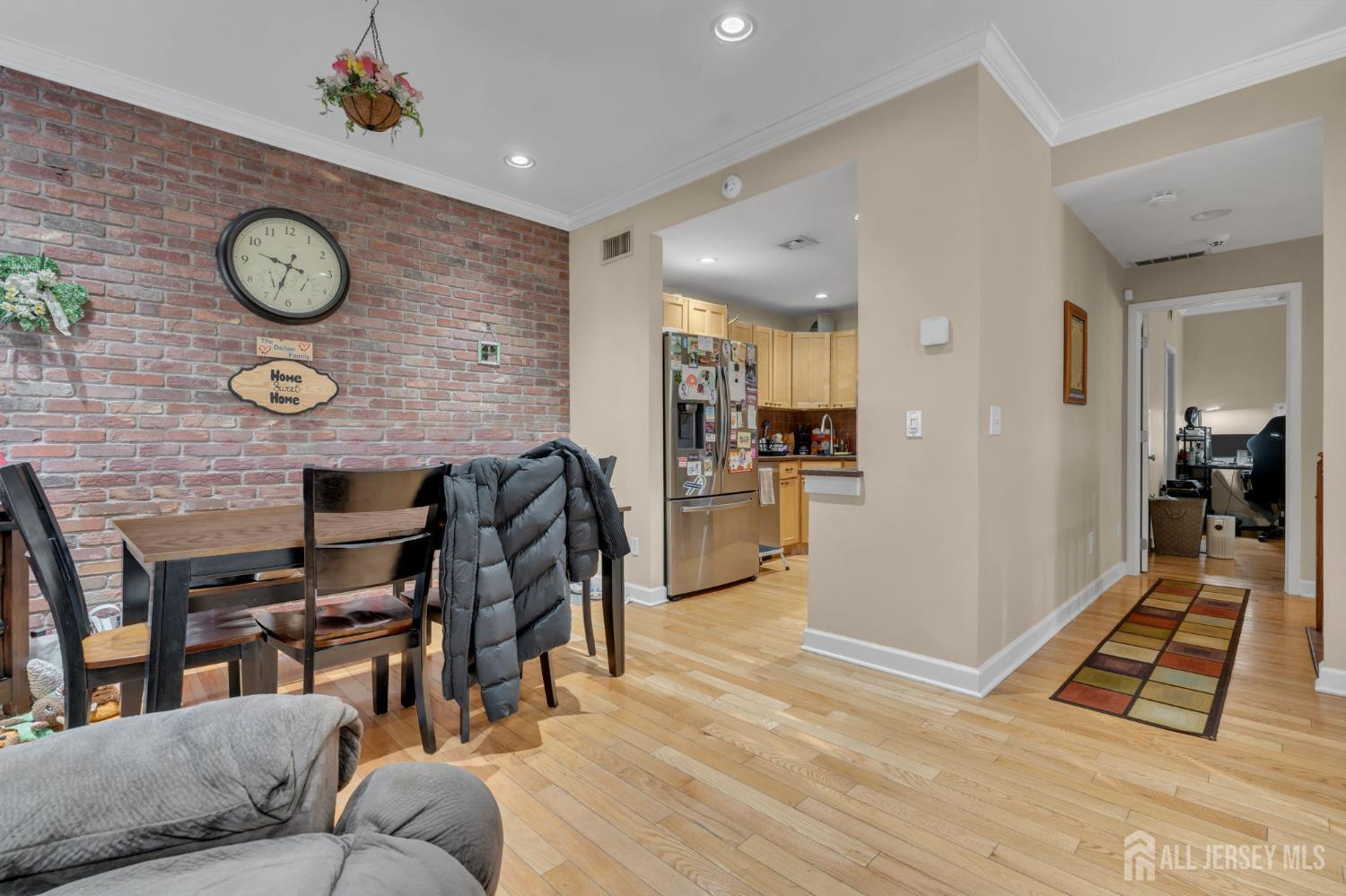 22 Franklin Place Morristown, NJ 07960 - Photo 12 of 34