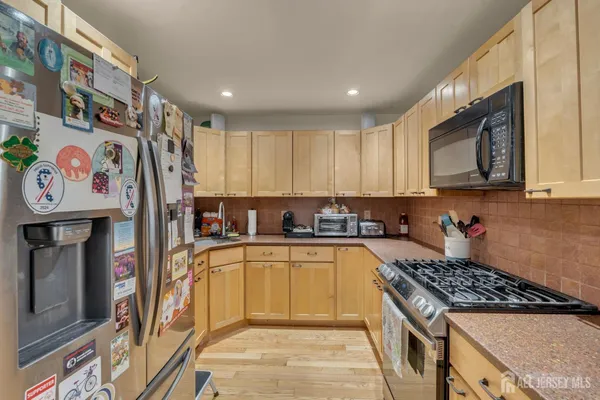 $774,900 | 22 Franklin Place, Morristown, NJ 07960