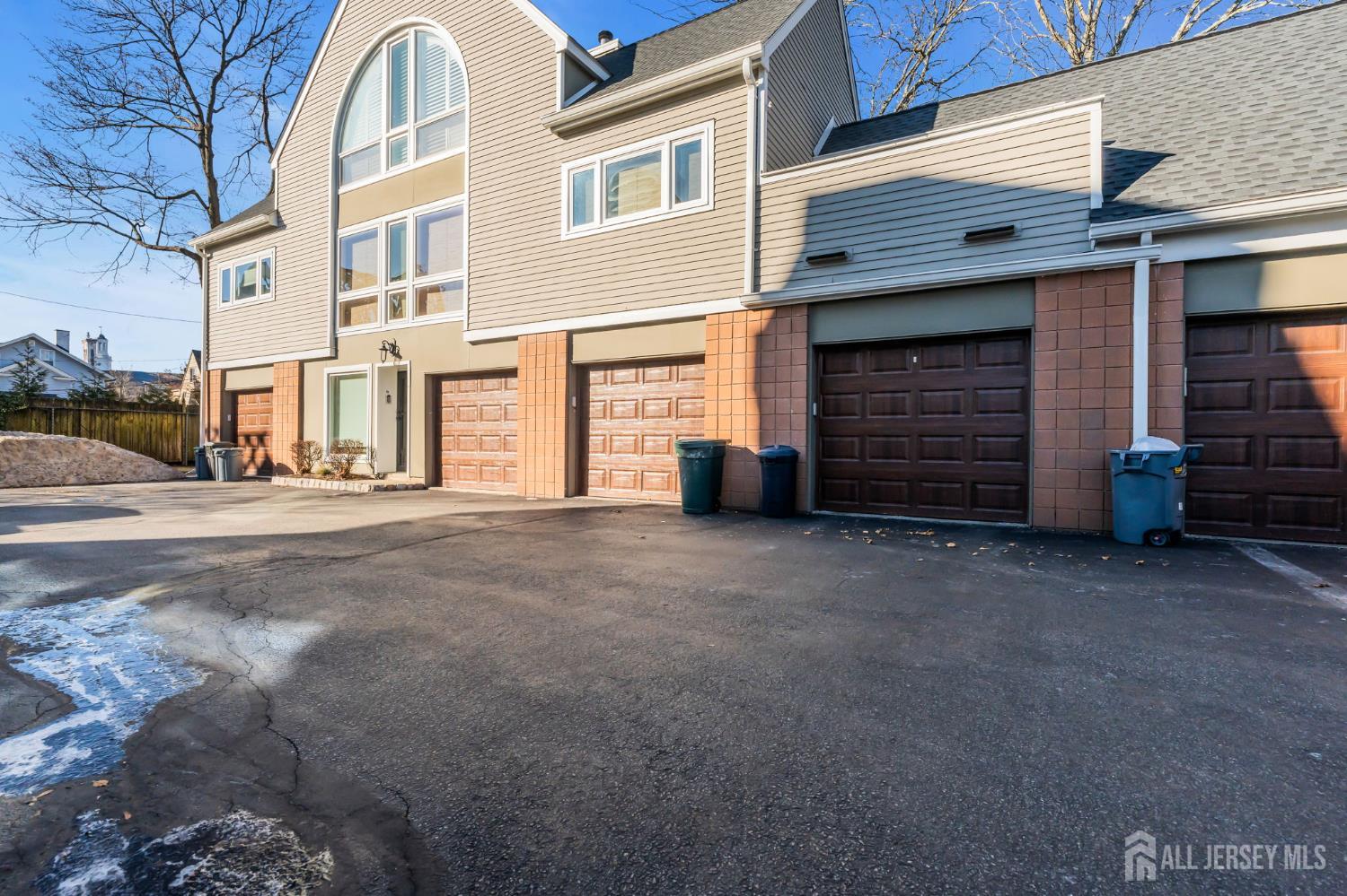 22 Franklin Place Morristown, NJ 07960 - Photo 28 of 34