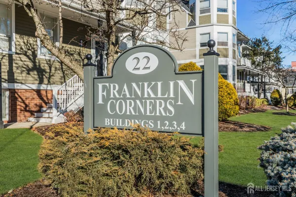 $774,900 | 22 Franklin Place, Morristown, NJ 07960