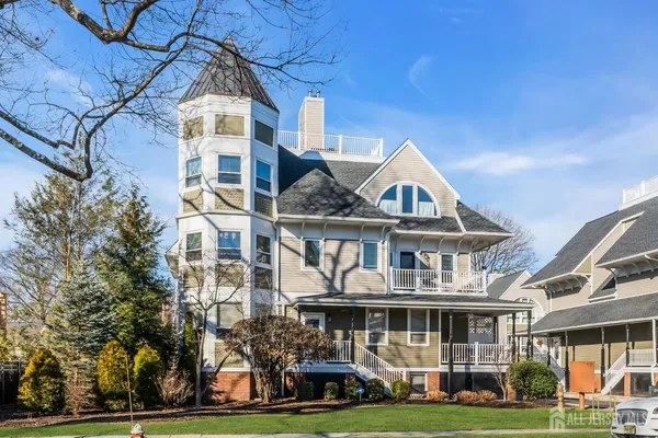 $774,900 | 22 Franklin Place, Morristown, NJ 07960