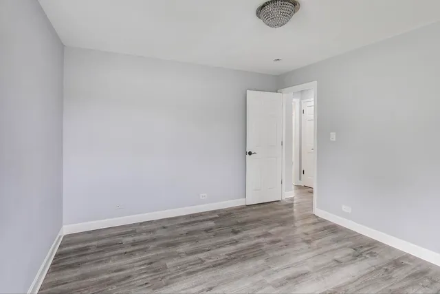 $525,000 | 794 East Lincoln Avenue, Des Plaines, IL 60018