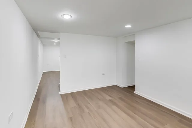 $525,000 | 794 East Lincoln Avenue, Des Plaines, IL 60018