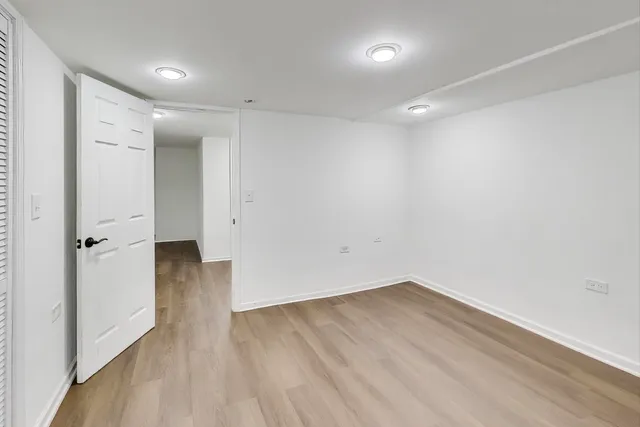 $525,000 | 794 East Lincoln Avenue, Des Plaines, IL 60018