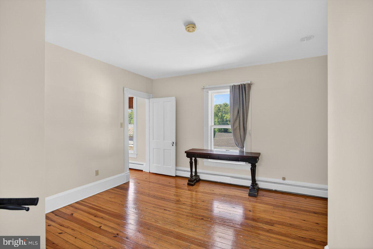 420 West Spring Street Woodstock, VA 22664 - Photo 33 of 67