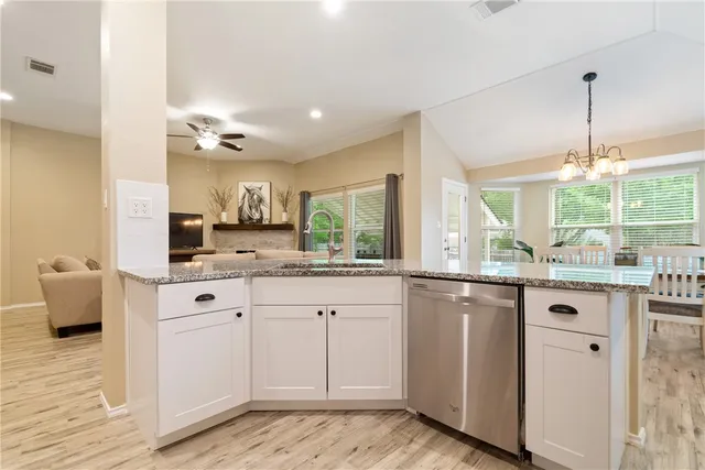 $2,390 | 16708 Chamonix Terrace, Round Rock, TX 78681