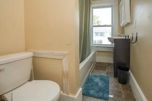 $495,000 | 11 Central Street, West Brookfield, MA 01585
