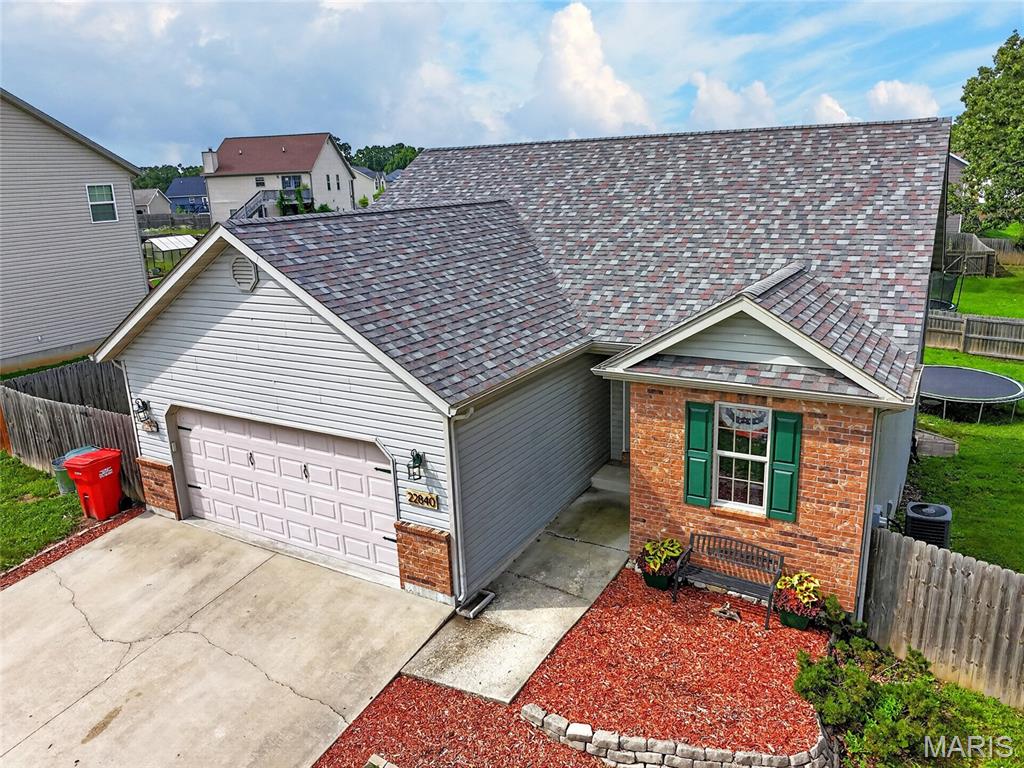 22840 Revelation Road Waynesville, MO 65583 - Photo 2 of 33