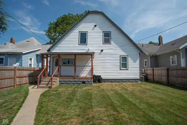 $180,000 | 2227 Sycamore Street, Terre Haute, IN 47807