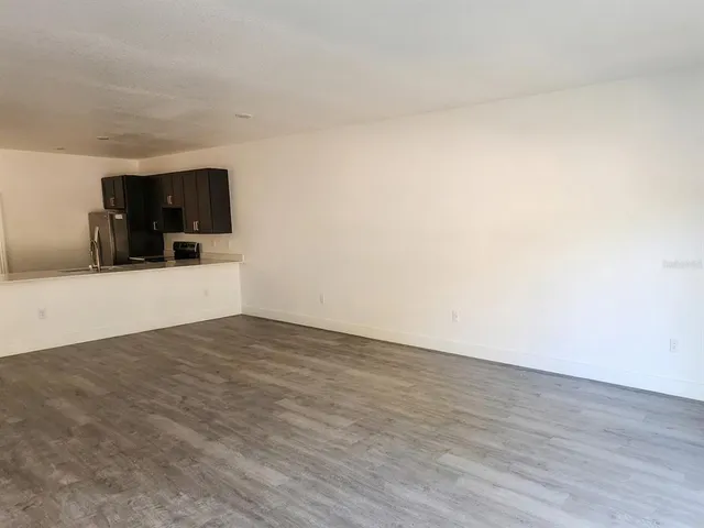 $1,950 | 109 Doctor Martin Luther King Junior Boulevard, Unit B, Lake Wales, FL 33853