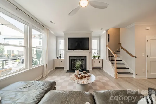 $3,000 | 4040 Hidden Oaks Drive, Charlotte, NC 28205