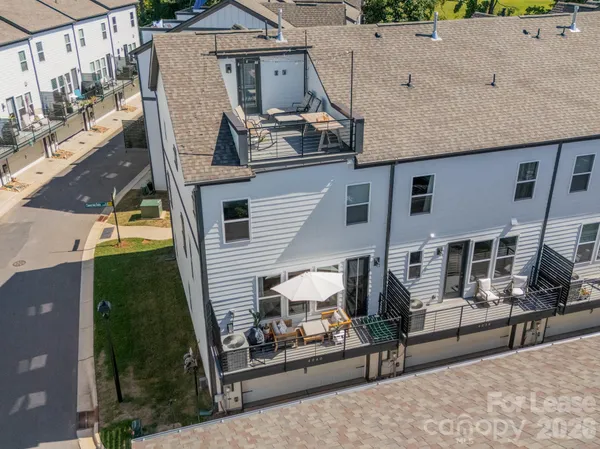 $3,000 | 4040 Hidden Oaks Drive, Charlotte, NC 28205