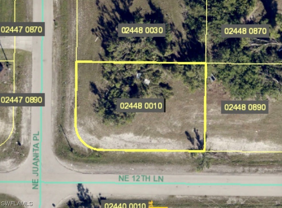 1217 Northeast Juanita Pl