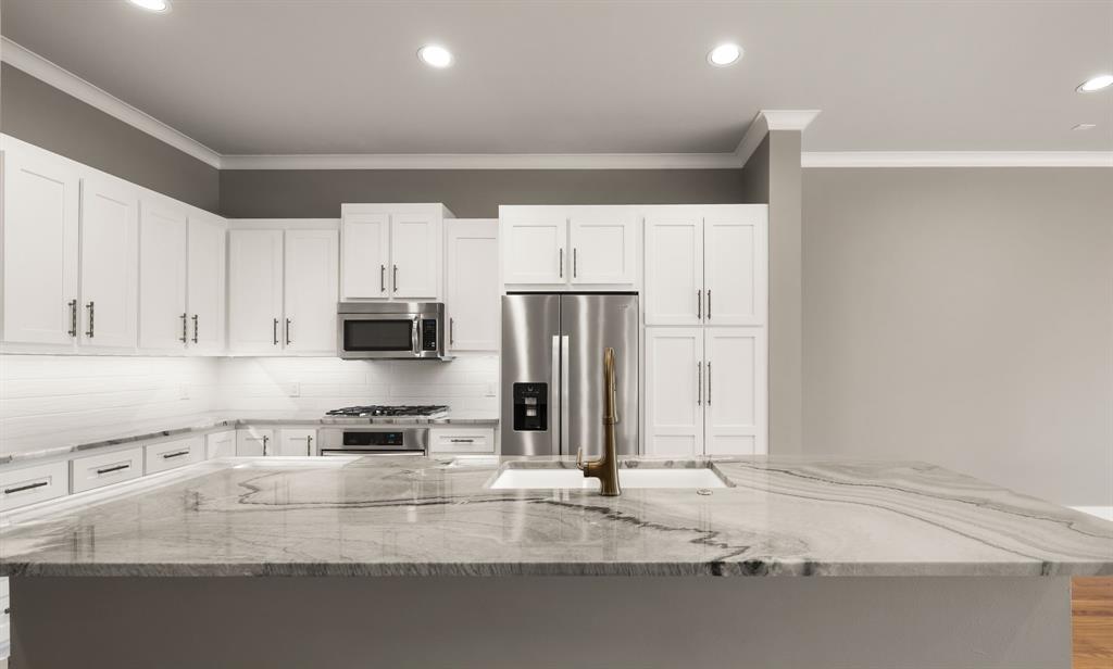 4023 Rawlins Street, Unit 105 Dallas, TX 75219 - Photo 14 of 37