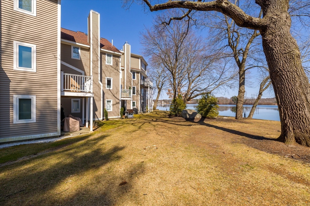 69 Pointe Rok Drive, Unit 69 Worcester, MA 01604 - Photo 24 of 39 Gallery Image 24