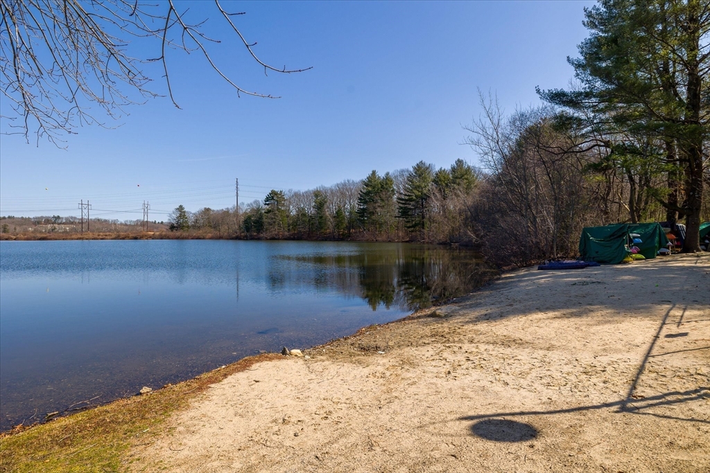 69 Pointe Rok Drive, Unit 69 Worcester, MA 01604 - Photo 28 of 39 Gallery Image 28