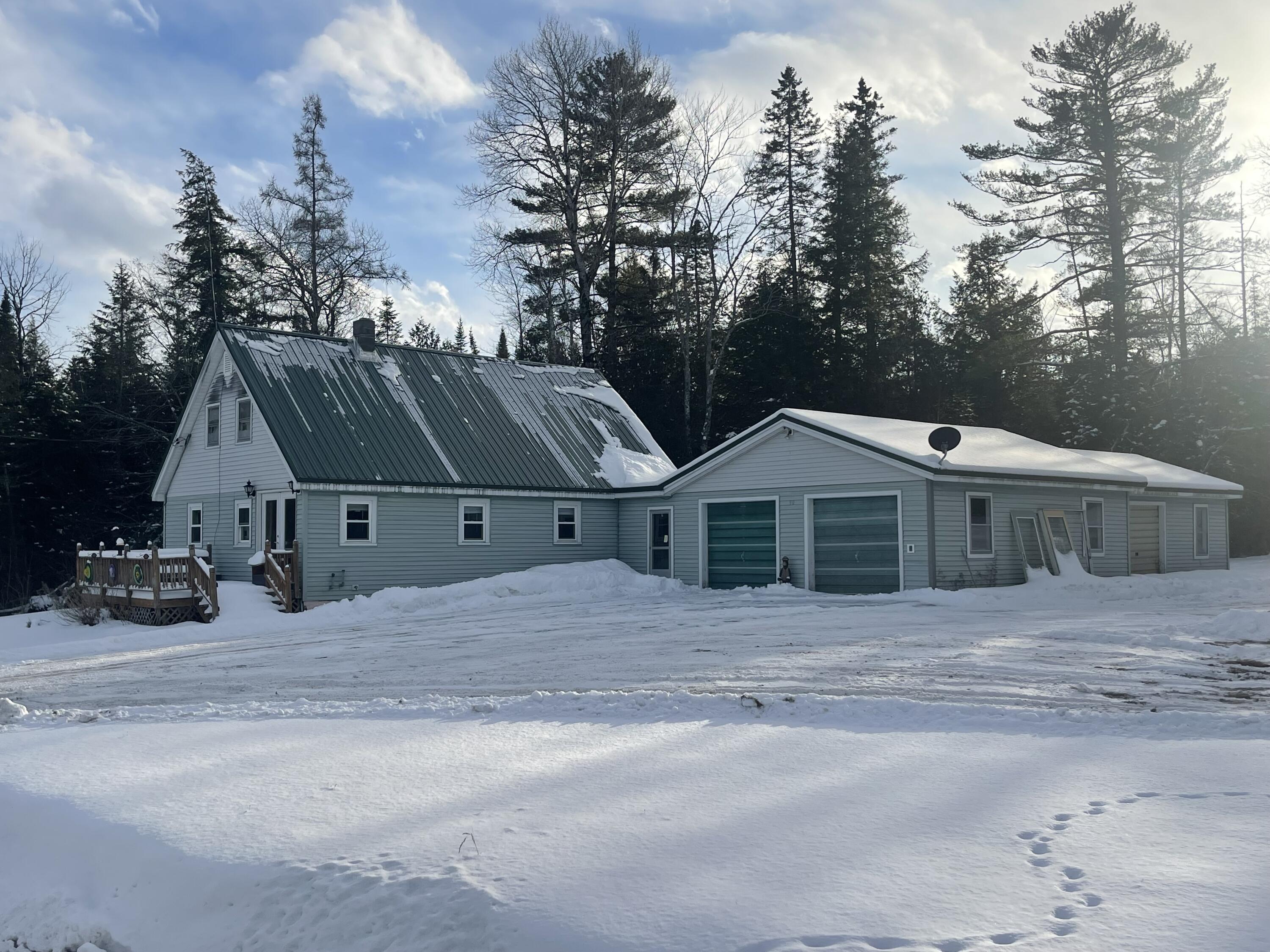 90 Pea Ridge Road Chester, ME 04457 - Photo 4 of 27
