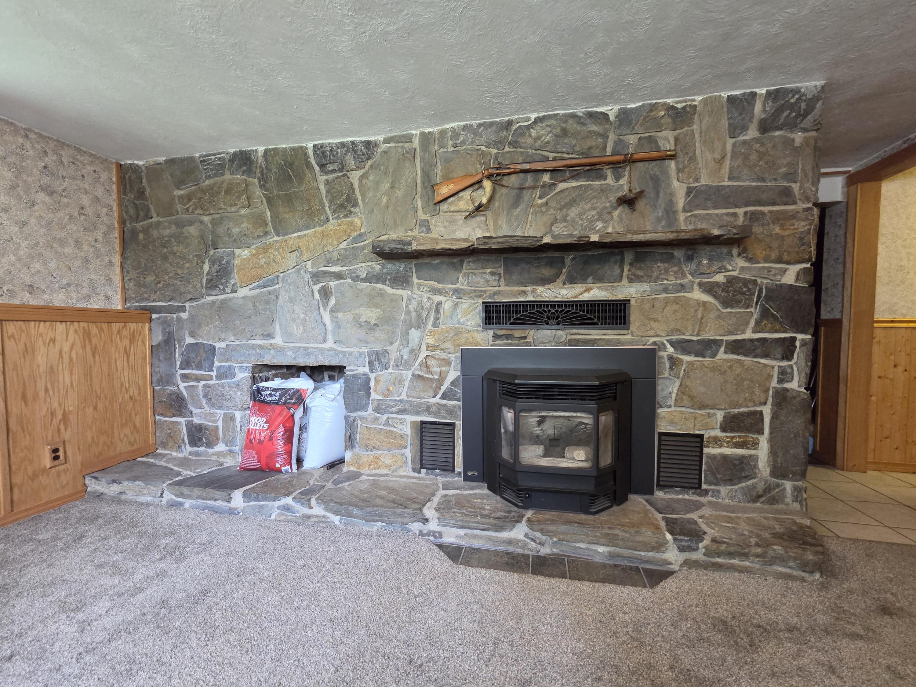 1333 Federal Road Livermore, ME 04253 - Photo 31 of 64 20260602_113742