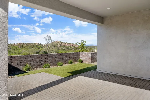 a view of a floor plan