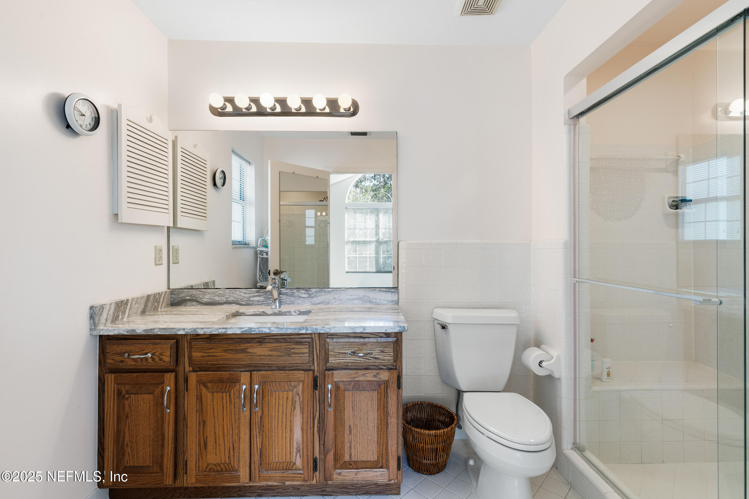 8485 Lilly Lake Road Melrose, FL 32666 - Photo 20 of 44 Primary Bath