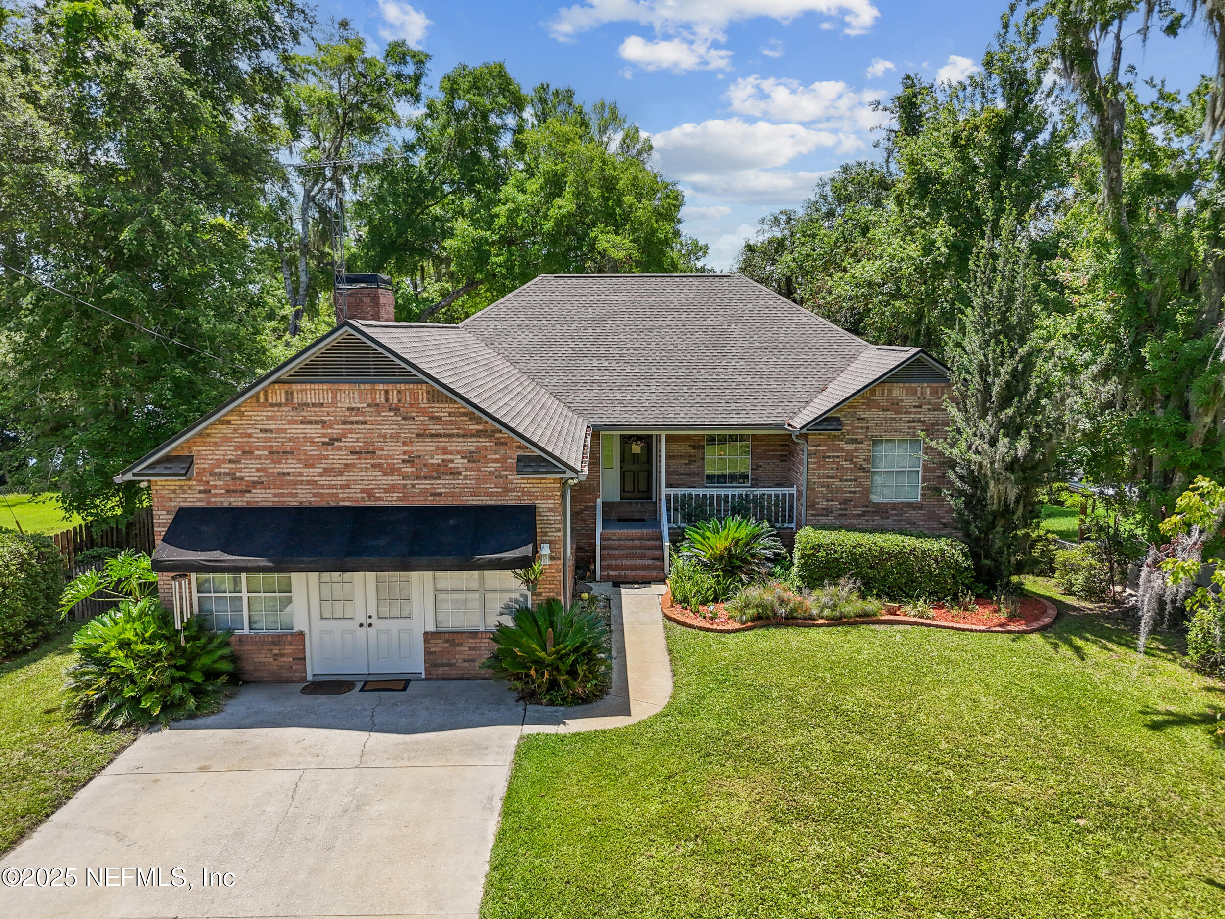 8485 Lilly Lake Road Melrose, FL 32666 - Photo 37 of 44 Roadside