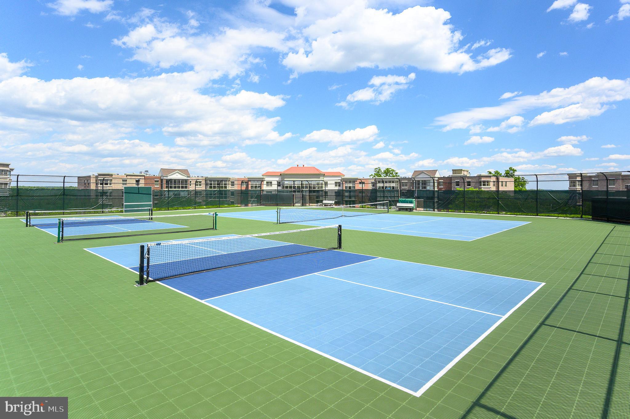 19355 Cypress Ridge Terrace, Unit 1021 Leesburg, VA 20176 - Photo 44 of 51 Tennis/Pickleball