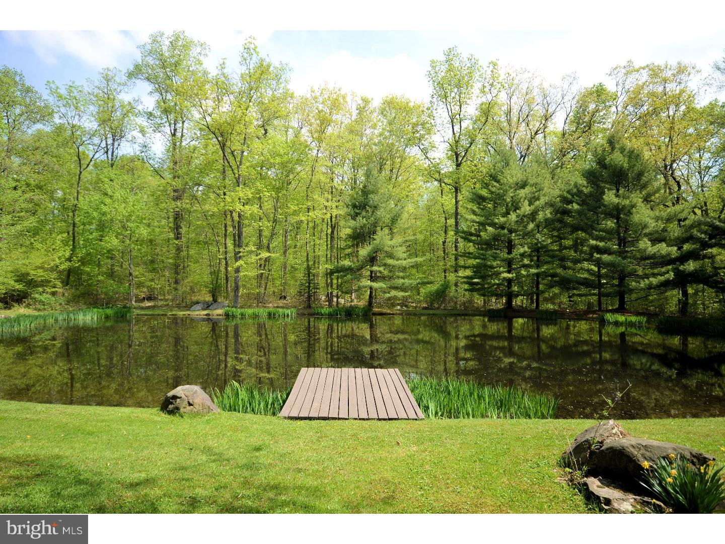 2459 Jones Road Pottstown, PA 19465 - Photo 11 of 25