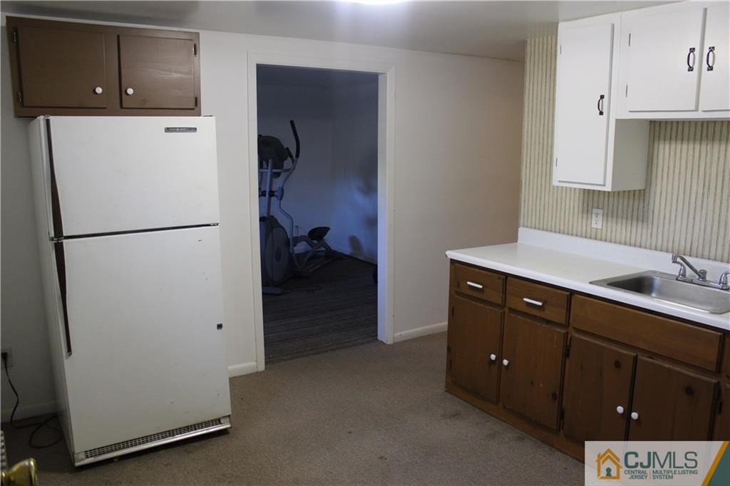 528 Decatur Avenue Middlesex, NJ 08846 - Photo 15 of 16 Gallery Image 15