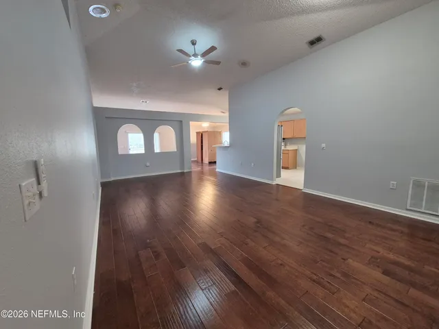 $2,300 | 1945 Millington Lane, Jacksonville, FL 32246