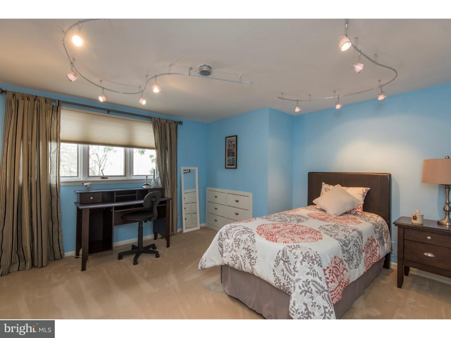 647 Malin Road Newtown Square, PA 19073 - Photo 22 of 25