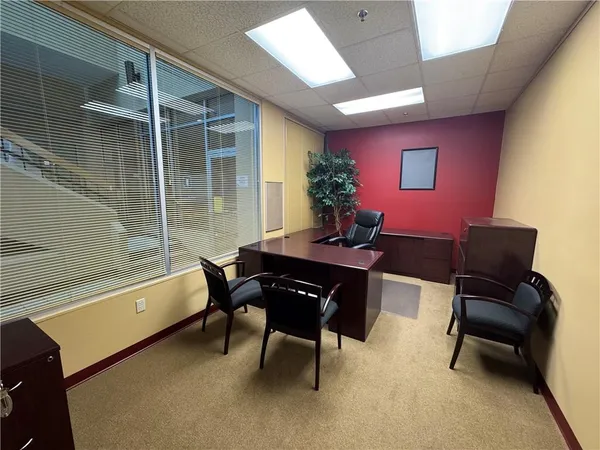 $3,500 | 665 Philadelphia Street, Unit 100, Indiana, PA 15701