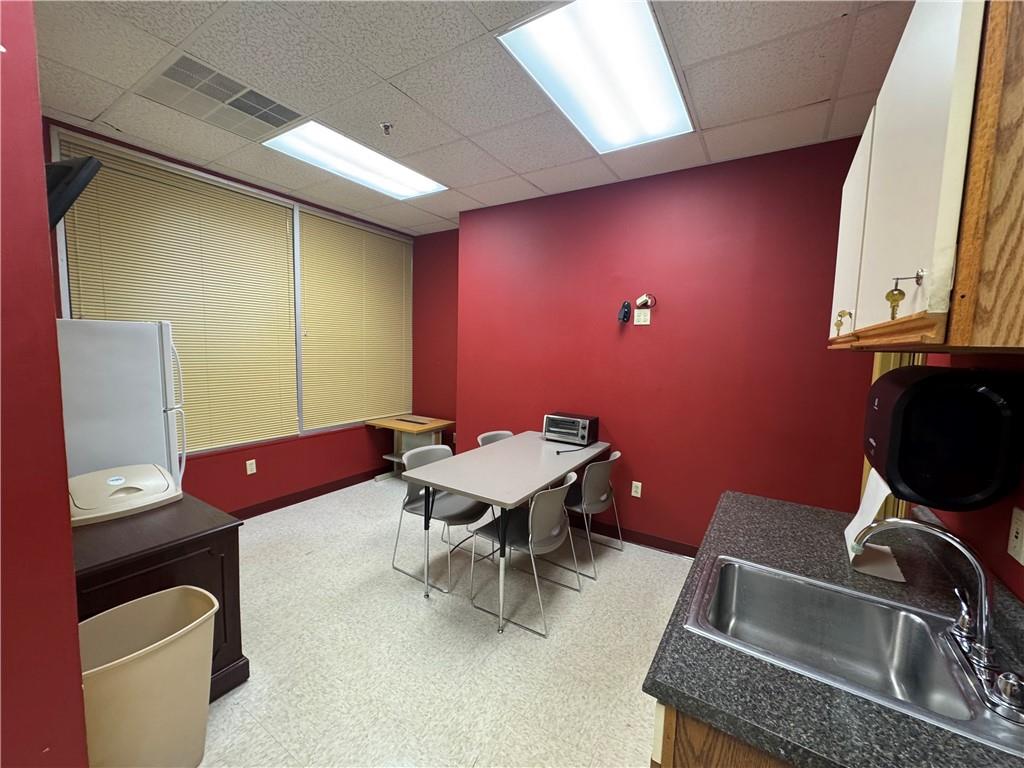 665 Philadelphia Street, Unit 100 Indiana, PA 15701 - Photo 5 of 10