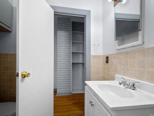 $95,000 | 4408 Avondale Drive, Fort Wayne, IN 46806