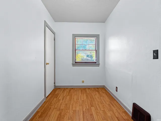 $95,000 | 4408 Avondale Drive, Fort Wayne, IN 46806