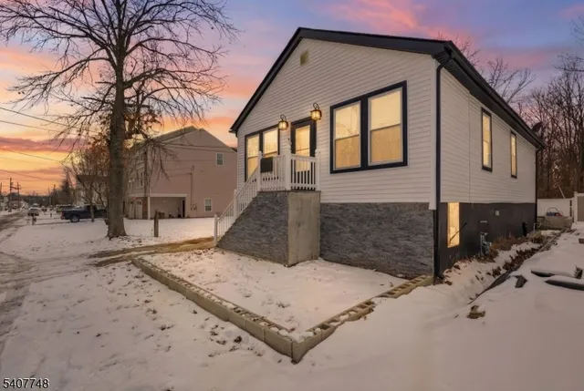 $499,000 | 34 Koolidge Court, Somerset, NJ 08873