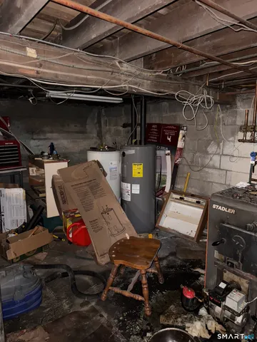 $159,000 | 155 Rockwell Street, Winchester, CT 06098