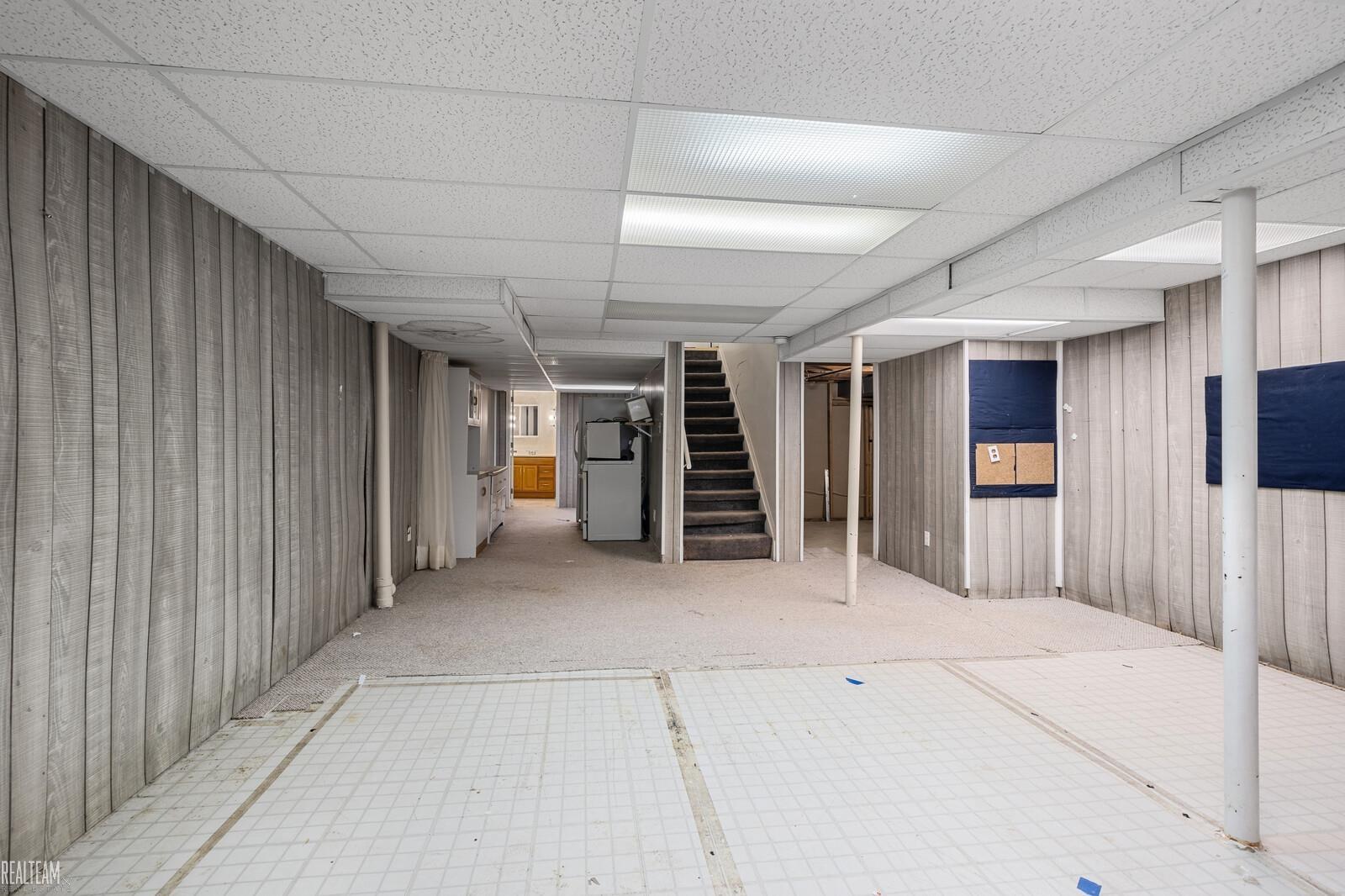 47447 Royal Road Macomb, MI 48044 - Photo 30 of 37 50163392-028d8f88-7647-40a0-842f-c52f5bda6e86.JPG