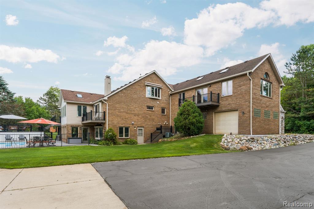 2325 7 Mile Road South Lyon, MI 48178 - Photo 72 of 74