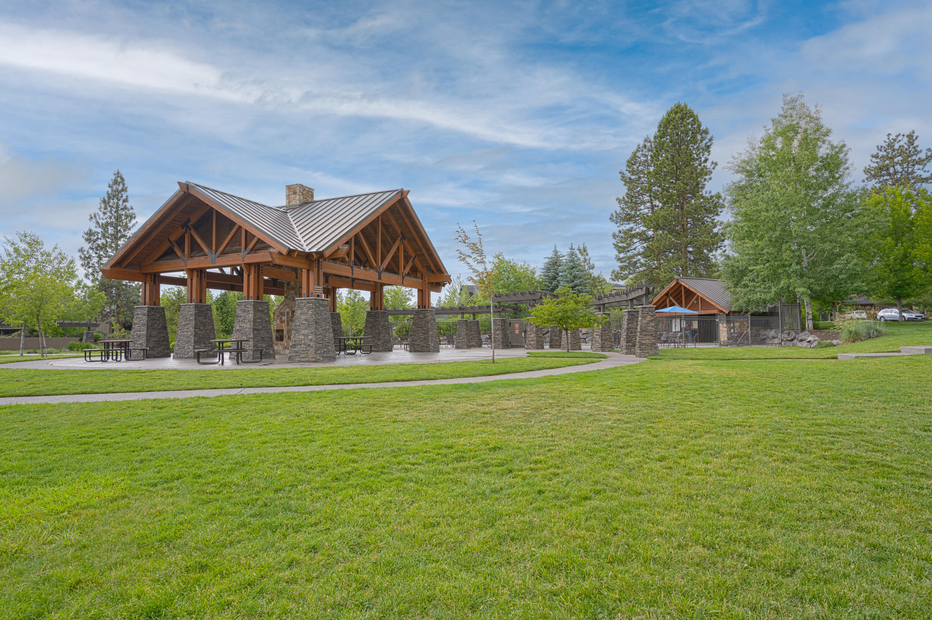 19665 Aspen Ridge Drive Bend, OR 97702 - Photo 31 of 33 DSC06063-Edit
