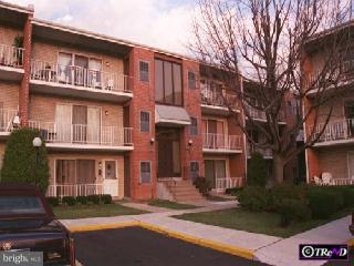 809 Red Lion Road, Unit B21 Philadelphia, PA 19115 - Photo 1 of 1