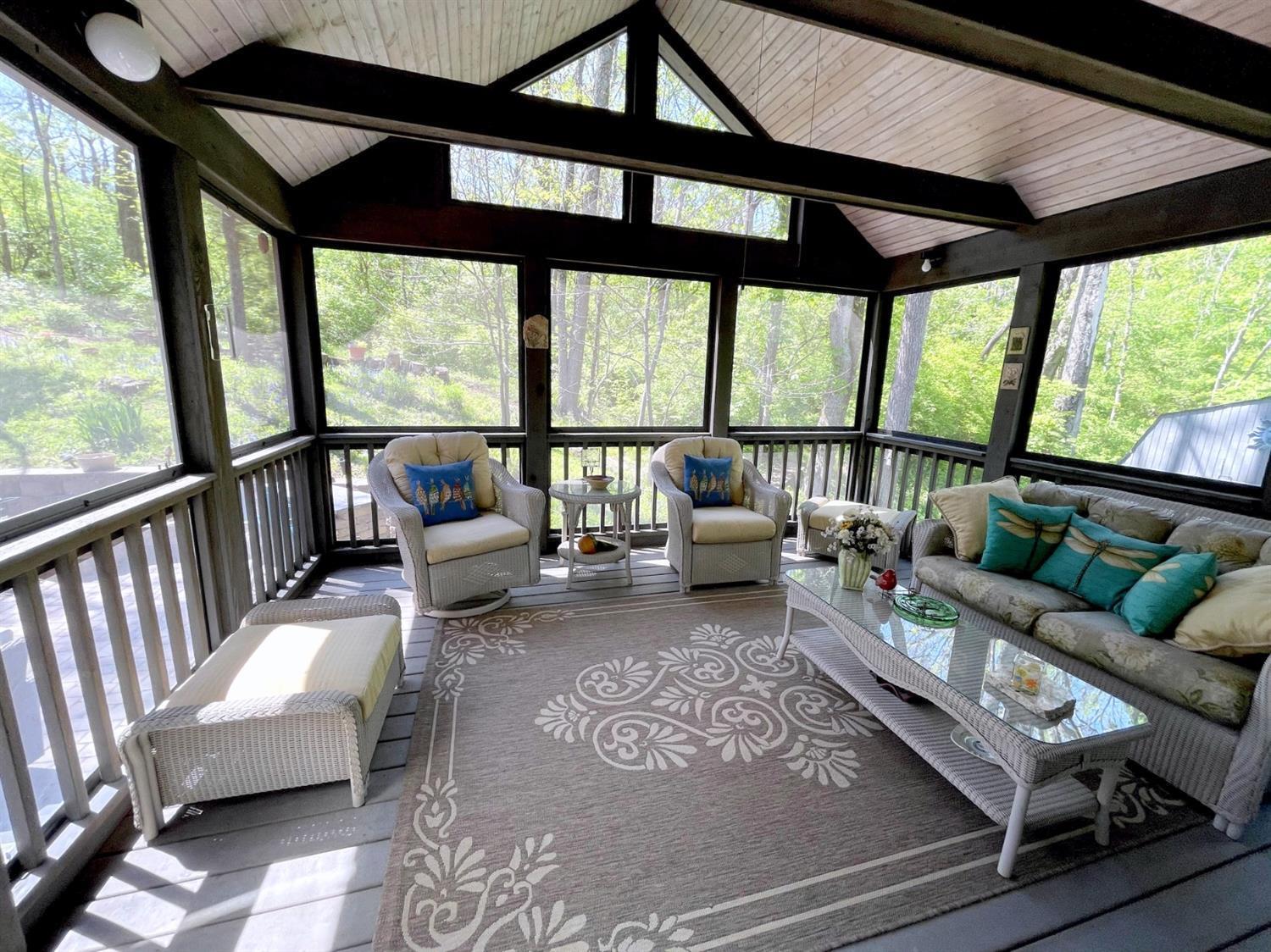8286 Bridle Road Cincinnati, OH 45244 - Photo 25 of 48