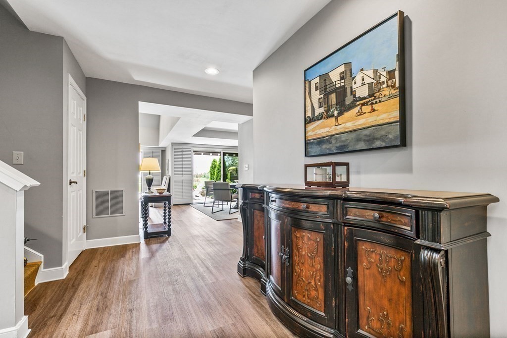 21 Ladds Way, Unit 21 Scituate, MA 02066 - Photo 3 of 39