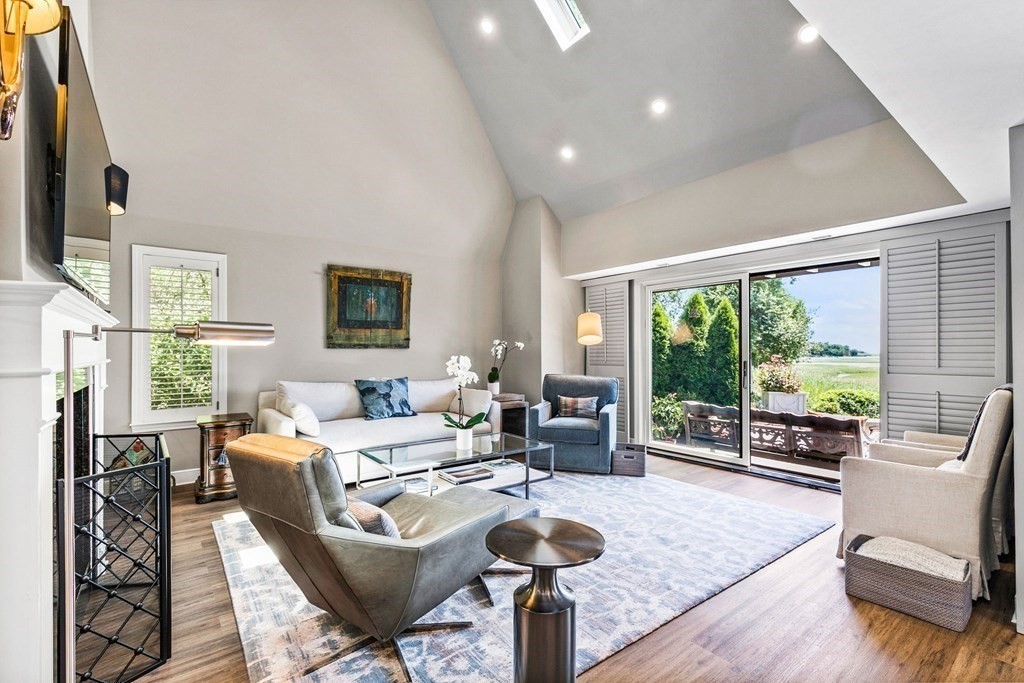 21 Ladds Way, Unit 21 Scituate, MA 02066 - Photo 4 of 39